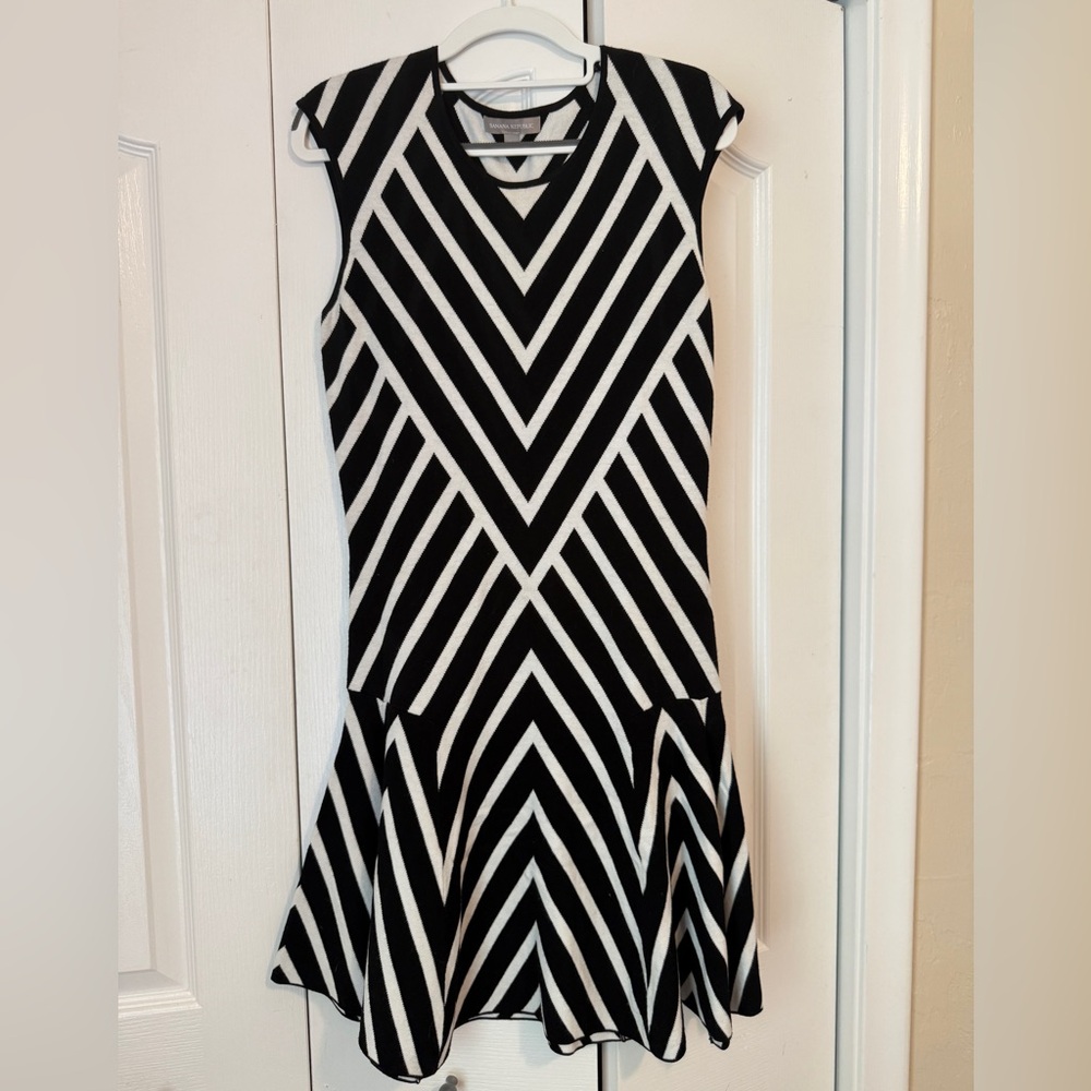 Banana Republic Black and White Geometric Midi Dress, Like New